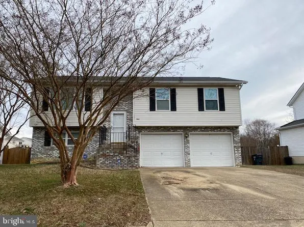 21990 Barkentine Ct, Great Mills, MD 20634