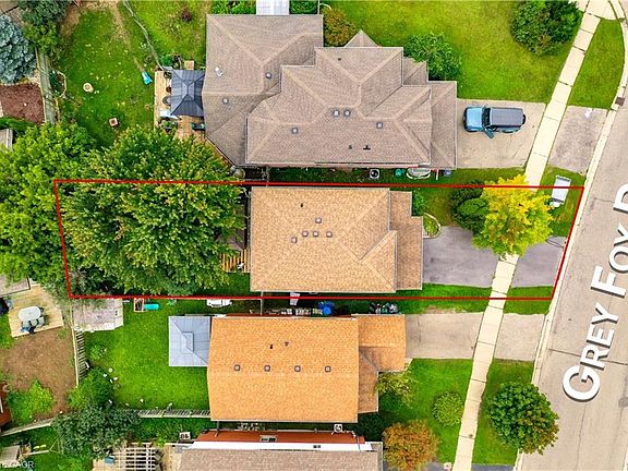 4th image of 237 Grey Fox Dr