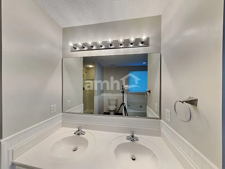15006 Jerpoint Abby Dr — Photo 9