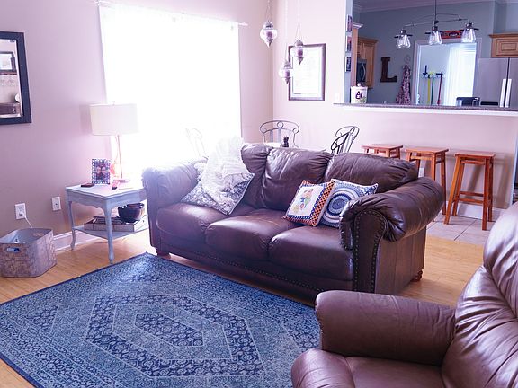 2nd image of 634 W Glenn Ave APT 301