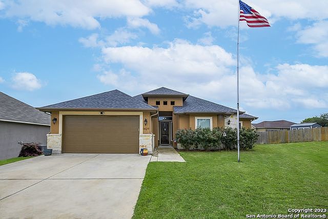1st image of 1429 Kamryn Way