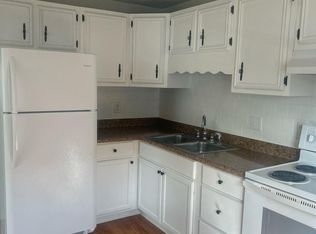 15 Rice St APT 3, Hudson, MA 01749