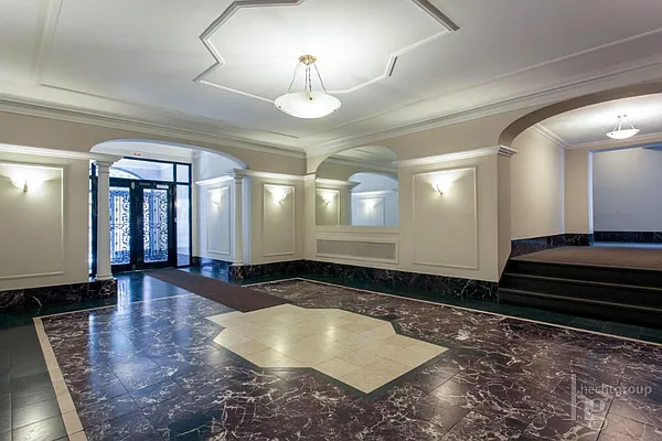 Sold by Hecht Group | media 20