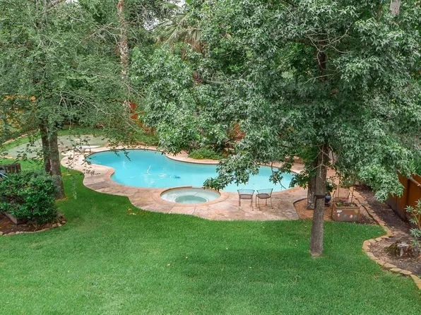 31 Sagamore Bend Pl, Spring, TX 77382