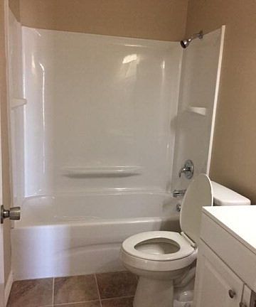 5th image of 1643 Debra Dr