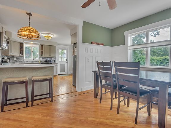 5th image of 1812 S M St