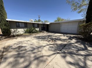 1812 Pitt St NE, Albuquerque, NM 87112