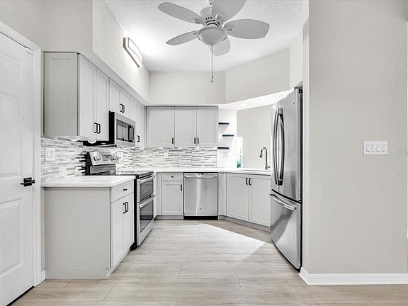 3rd image of 7146 STRAND CIRCLE