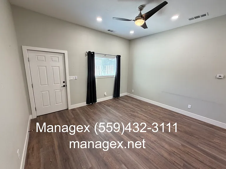 337 Oxford Ave — Photo 7