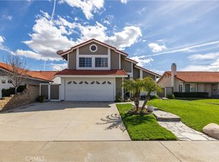 28020 Sturbridge Dr, Castaic, CA 91384