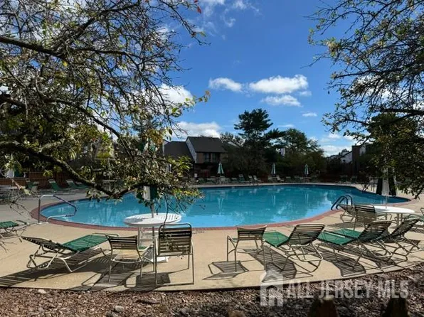 488 Auten Rd APT 2C, Hillsborough, NJ 08844