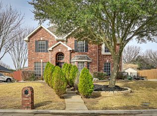 2807 Rocky Creek Dr, Mansfield, TX 76063