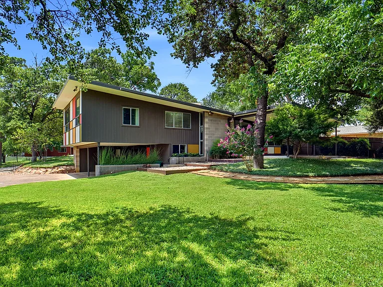 1403 Kendolph Dr — Photo 28