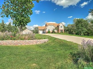 8 Daisy Trl, Wahoo, NE 68066
