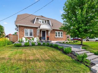 190 Royal St, Gravenhurst, ON P1P 1H5