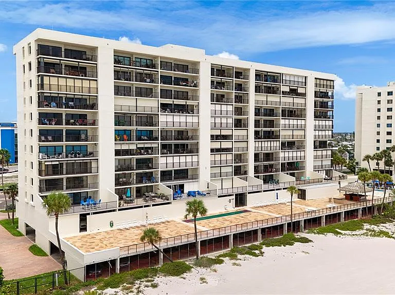 15000 Gulf Blvd #907 — Photo 28