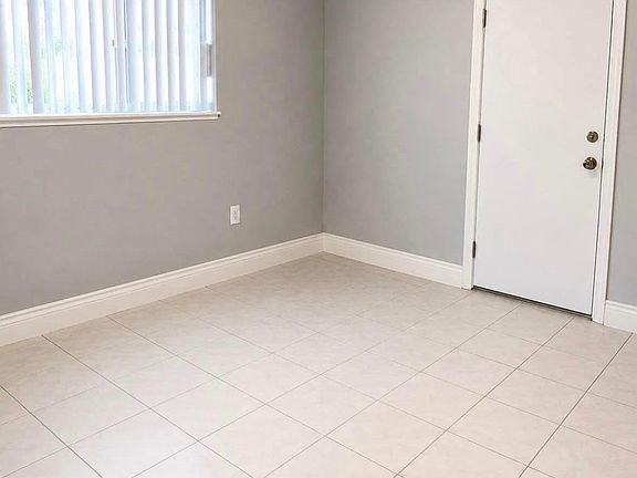 4th image of 3225 NW 48th St #1
