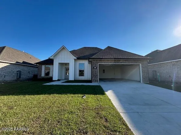 119 Lotus St, Broussard, LA 70518