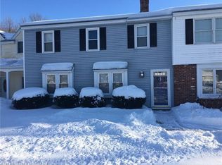 1 Village Green Dr APT 5, Saco, ME 04072