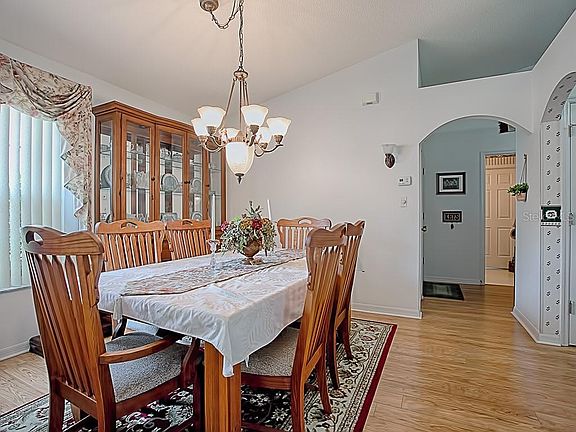 4th image of 4738 Sawgrass Lake Cir