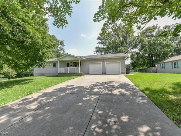 105 Pittsburg Ave, Girard, OH 44420