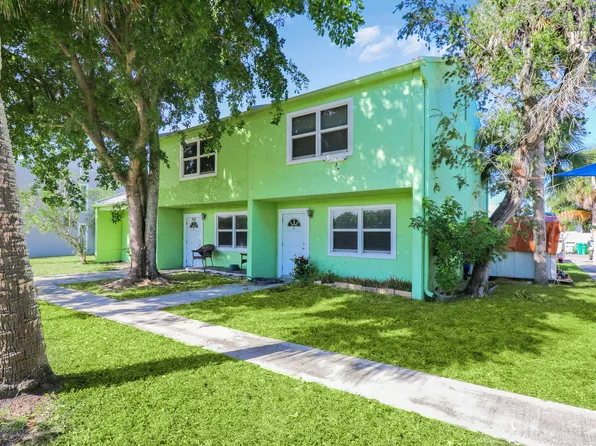 914 Shorewinds Drive, Fort Pierce, FL 34949