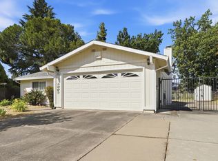 10 Pelican Ct, Sacramento, CA 95833