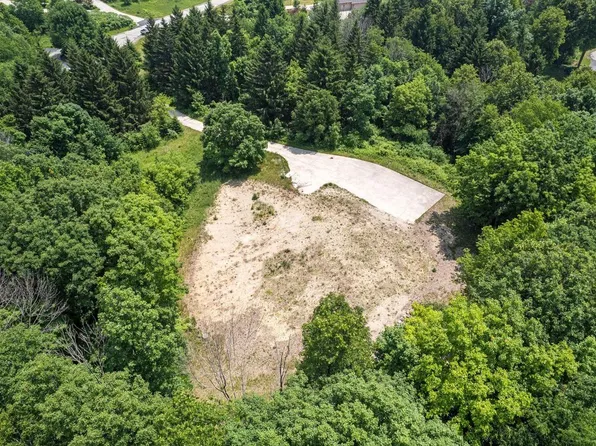 4474 SUMMIT RIDGE, Slinger, WI 53086