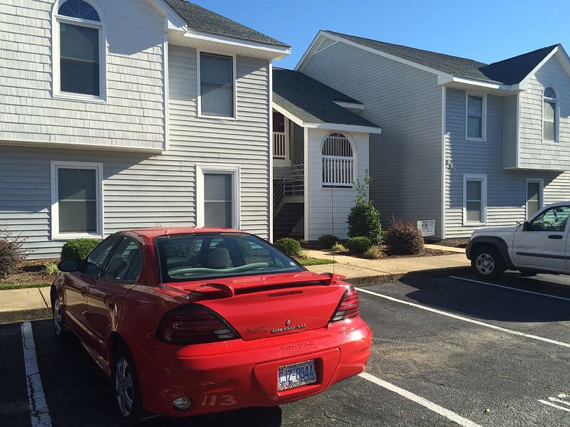 1st image of 103 A W Victoria Ct