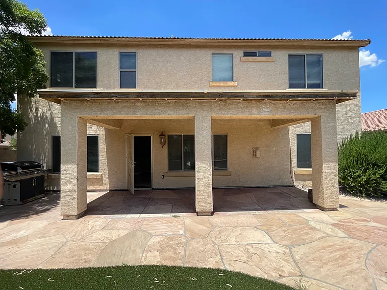 1121 E Jahns Dr — Photo 13