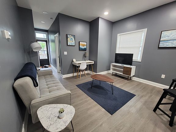 3rd image of 5100 Lorain Ave #1