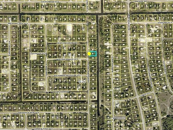 2nd image of 517 Hawthorne Ave S
