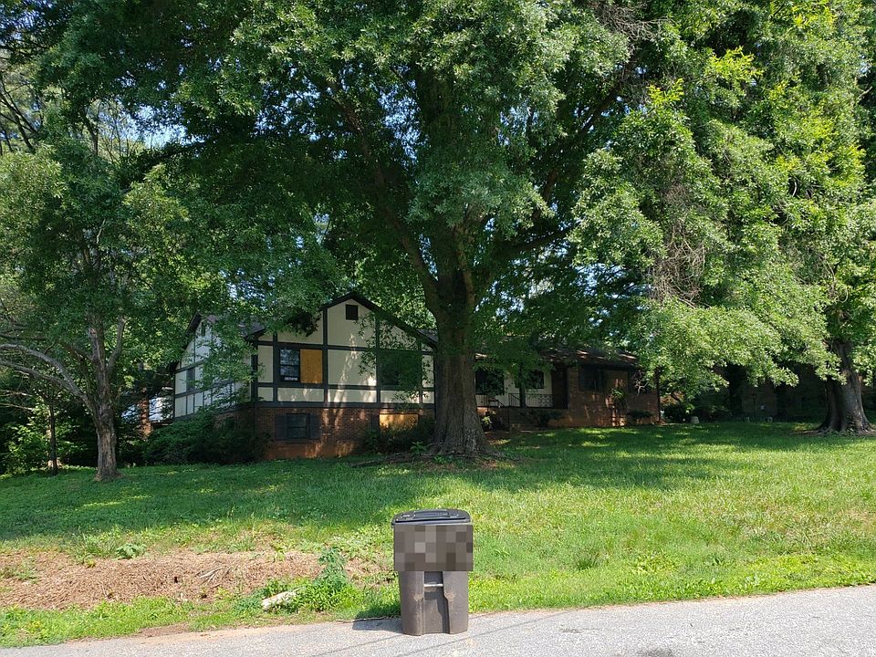 2nd image of 4610 Duffer Ct