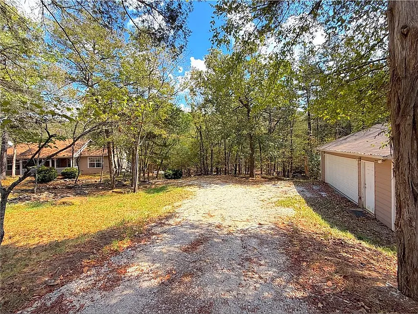 2 bed, 1152 sqft, $1,725 — Photo 3