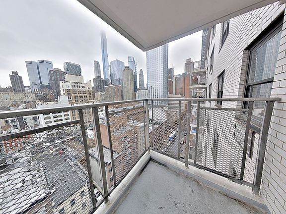 5th image of 350 W 51st St APT 14C
