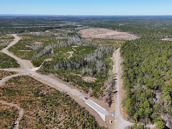 3rd image of Canopy Ln #27