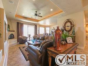 1038039_Great-Room_800x600