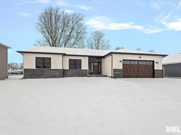 47 Durbin Ter, Chatham, IL 62629