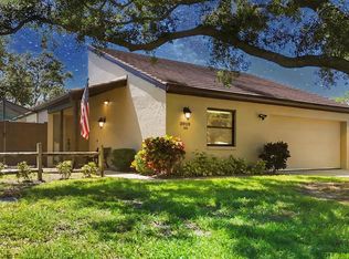 3919 Glen Oaks Manor Dr, Sarasota, FL 34232