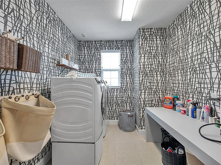 32203 Mahogany Valley Dr — Photo 39