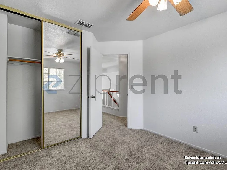 8633 Northam Dr — Photo 13
