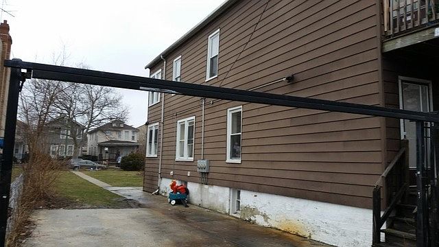 2nd image of 2230 N Lawler Ave