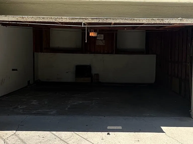 4068 9th Ave — Photo 12