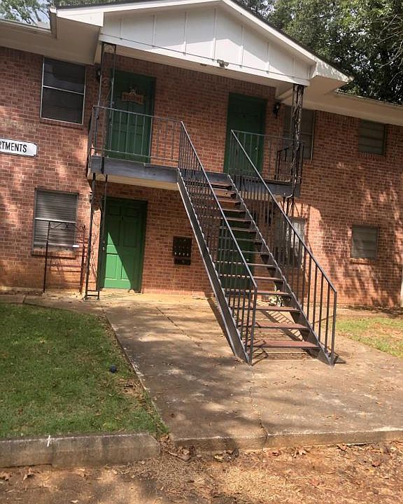 1st image of 304 Powers St