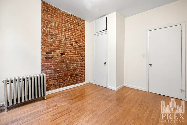 Bedroom, photo 3