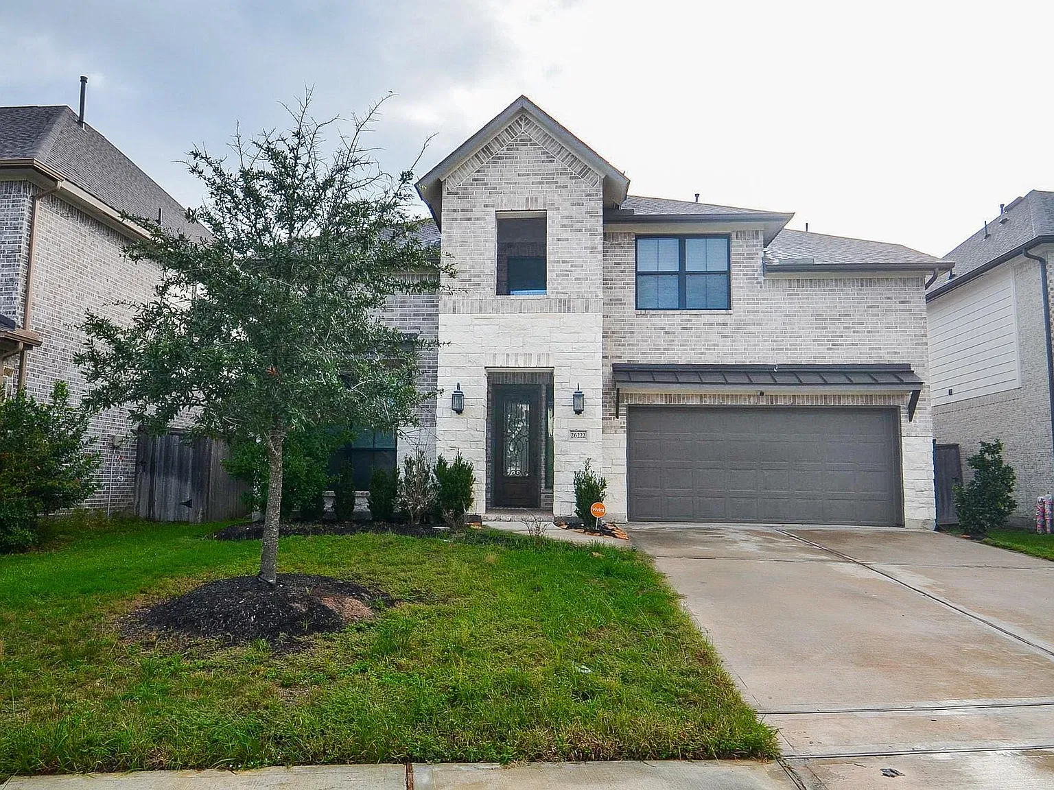 5 bed, 3.5 bath, 3166 sqft, $3,250 — Photo 1