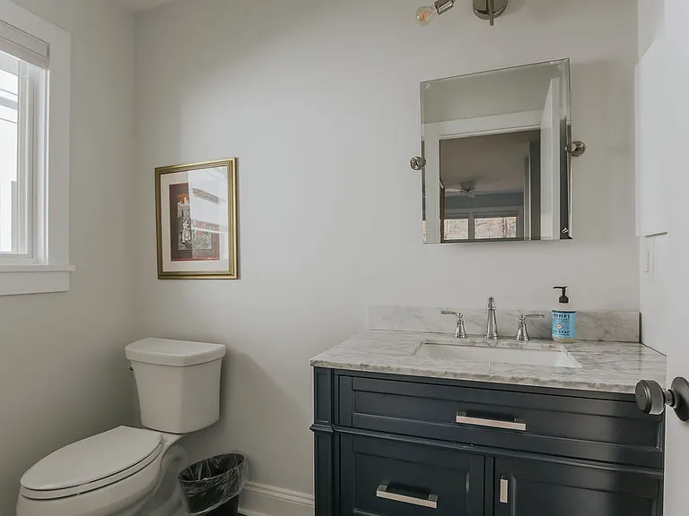1629 Hardwood Ave — Photo 32