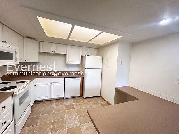 3rd image of 1210 Firefly Cir