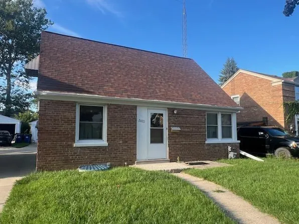 2420 Gillen STREET, Racine, WI 53403