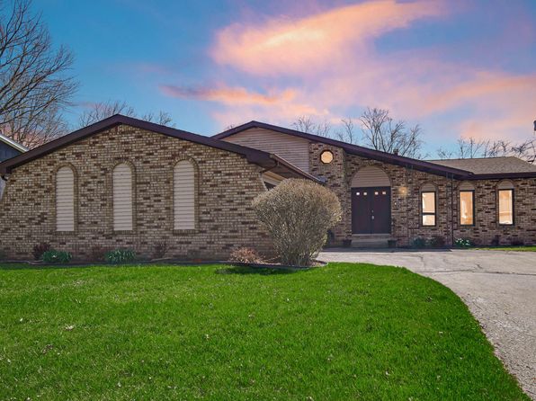 3725 E 33rd Ln, Hobart, IN 46342